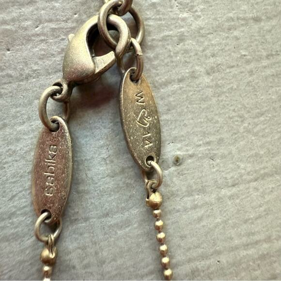 Sabika Crystal Pendant Necklace - Picture 4 of 6